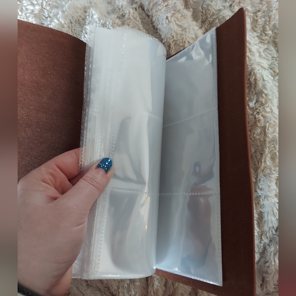 NWOT Honey and Me Savings Challenge Book 💰 - Picture 6 of 9